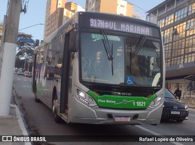 Viação Santa Brígida 1 1821 na cidade de São Paulo, São Paulo, Brasil, por Rafael Lopes de Oliveira. Número da foto: #11325309.