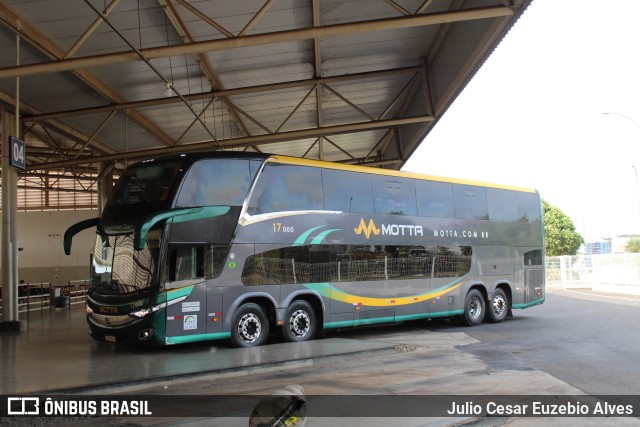 Viação Motta 17000 na cidade de Passos, Minas Gerais, Brasil, por Julio Cesar Euzebio Alves. ID da foto: 11373321.