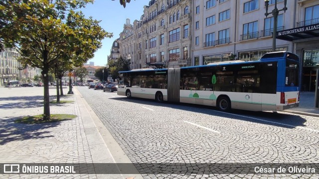 STCP - Sociedade de Transportes Colectivos do Porto 1209 na cidade de Porto, Porto, Portugal, por César de Oliveira. ID da foto: 11373631.