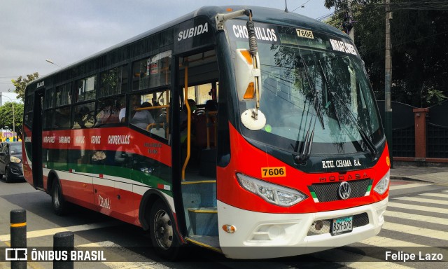 ETU Chama 191 na cidade de Barranco, Lima, Lima Metropolitana, Peru, por Felipe Lazo. Número da foto: #11374032.