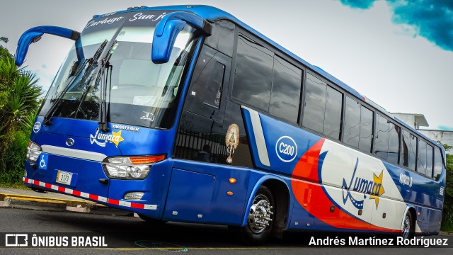 Lumaca C-200 na cidade de Cartago, Cartago, Costa Rica, por Andrés Martínez Rodríguez. ID da foto: 11376475.