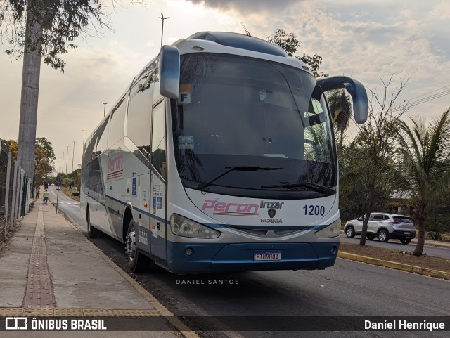 Peron Transportes 1200 na cidade de Cuiabá, Mato Grosso, Brasil, por Daniel Henrique. Número da foto: #11380724.