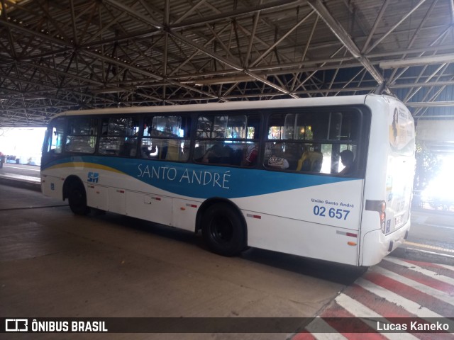 Viação Vaz 02 657 na cidade de Santo André, São Paulo, Brasil, por Lucas Kaneko. ID da foto: 11381724.