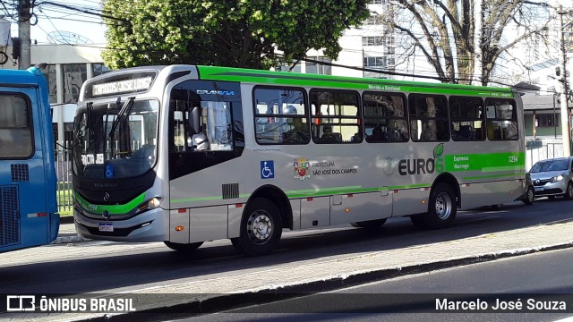 Expresso Maringá São José dos Campos 3294 na cidade de São José dos Campos, São Paulo, Brasil, por Marcelo José Souza. Número da foto: #11383321.