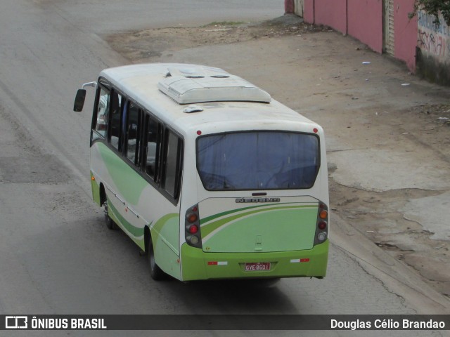 Ônibus Particulares 8601 na cidade de Belo Horizonte, Minas Gerais, Brasil, por Douglas Célio Brandao. Número da foto: #11387215.