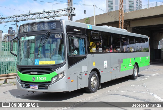 Cooperativa Fênix > Spencer Transporte 1 5228 na cidade de São Paulo, São Paulo, Brasil, por George Miranda. Número da foto: #11385950.