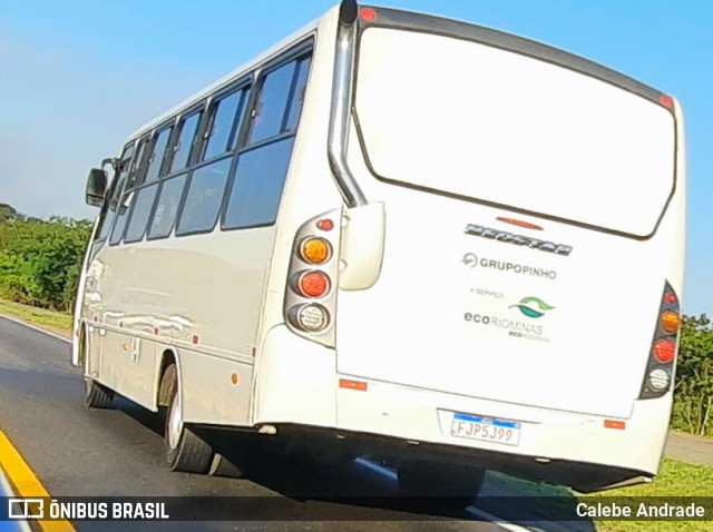 Ônibus Particulares 5J99 na cidade de Magé, Rio de Janeiro, Brasil, por Calebe Andrade. Número da foto: #11385240.