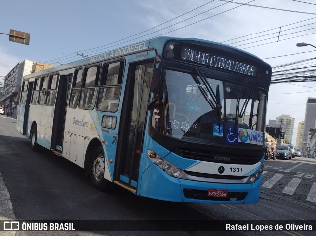 VUG - Viação Urbana Guarulhos 1301 na cidade de Guarulhos, São Paulo, Brasil, por Rafael Lopes de Oliveira. Número da foto: #11385087.