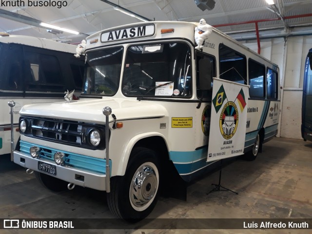 AVASM - Associação de Veículos Antigos de Santa Maria 7703 na cidade de Novo Hamburgo, Rio Grande do Sul, Brasil, por Luis Alfredo Knuth. ID da foto: 11386346.