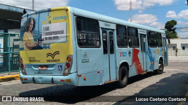 Aliança Transportes Urbanos 21227 na cidade de Fortaleza, Ceará, Brasil, por Lucas Caetano. Número da foto: #11385248.