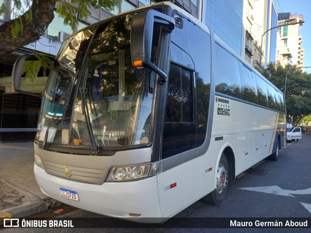 Ônibus Particulares  na cidade de Ciudad Autónoma de Buenos Aires, Argentina, por Mauro Germán Aboud. Número da foto: #11393558.