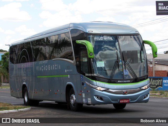 Viação Garcia 8035 na cidade de Paranavaí, Paraná, Brasil, por Robson Alves. Número da foto: #11393325.
