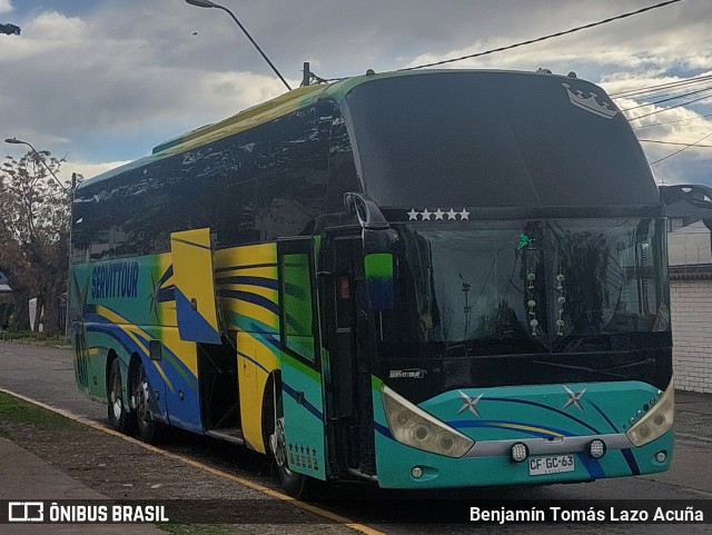 Autobuses sin identificación - Chile SERVITTOUR na cidade de Maipú, Santiago, Metropolitana de Santiago, Chile, por Benjamín Tomás Lazo Acuña. Número da foto: #11393779.