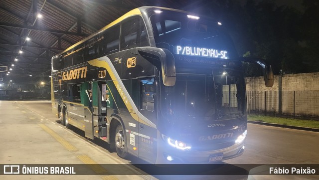 Auto Viação Gadotti 6310 na cidade de Embu das Artes, São Paulo, Brasil, por Fábio Paixão. Número da foto: #11391393.