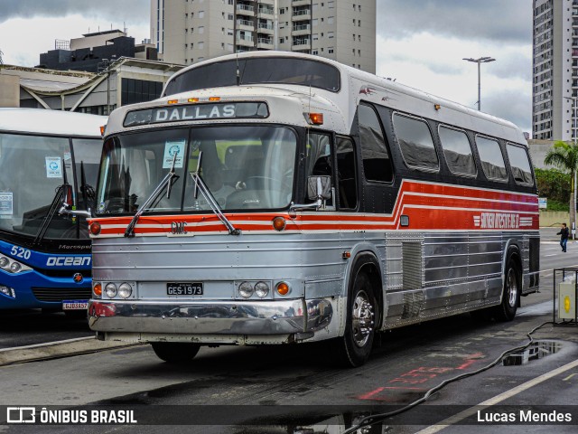 Southern Interstate Bus Co. 1973 na cidade de Barueri, São Paulo, Brasil, por Lucas Mendes. Número da foto: #11392417.