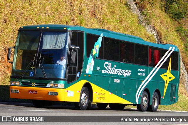 Liderança Turismo 315 na cidade de Piraí, Rio de Janeiro, Brasil, por Paulo Henrique Pereira Borges. Número da foto: #11392914.