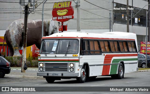 Samurai 73 na cidade de Barueri, São Paulo, Brasil, por Michael  Alberto Vieira. Número da foto: #11397569.