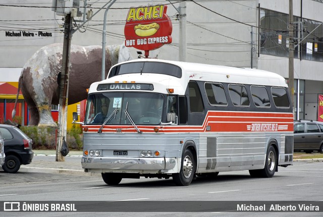 Southern Interstate Bus Co. 1973 na cidade de Barueri, São Paulo, Brasil, por Michael  Alberto Vieira. ID da foto: 11397626.