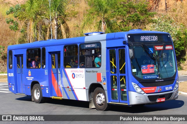 Empresa de Ônibus Pássaro Marron 92.015 na cidade de Guaratinguetá, São Paulo, Brasil, por Paulo Henrique Pereira Borges. ID da foto: 11396658.