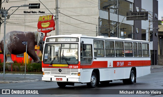 Auto Viação Tabú 09 569 na cidade de Barueri, São Paulo, Brasil, por Michael  Alberto Vieira. Número da foto: #11397505.