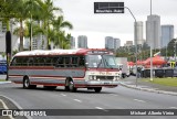 Vip Bus Comércio de Ônibus 1975 na cidade de Barueri, São Paulo, Brasil, por Michael  Alberto Vieira. ID da foto: :id.