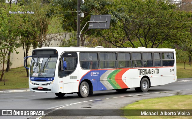 Viação Pirajuçara 025 (Treinamento) na cidade de Barueri, São Paulo, Brasil, por Michael  Alberto Vieira. ID da foto: 11398269.