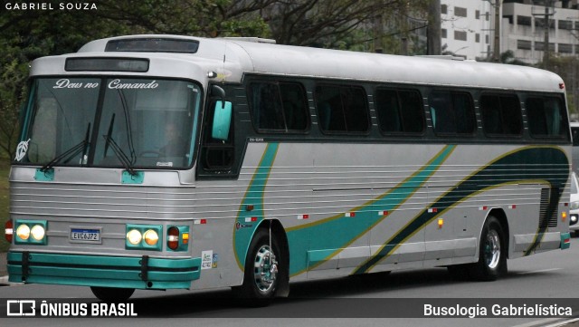 Ônibus Particulares 6J72 na cidade de Barueri, São Paulo, Brasil, por Busologia Gabrielística. Número da foto: #11398663.