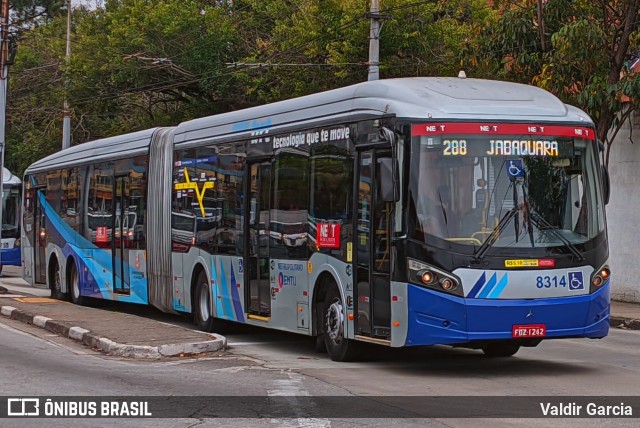 Next Mobilidade - ABC Sistema de Transporte 8314 na cidade de Diadema, São Paulo, Brasil, por Valdir Garcia. Número da foto: #11397931.
