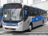 BB Transportes e Turismo 5861 na cidade de Barueri, São Paulo, Brasil, por Roberto Marinho - Ônibus Expresso. Número da foto: #:id.