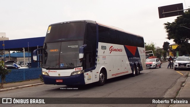 Gimenes Turismo 2700 na cidade de São Paulo, São Paulo, Brasil, por Roberto Teixeira. ID da foto: 11402679.