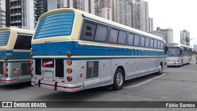 Ônibus Particulares 6923 na cidade de Barueri, São Paulo, Brasil, por Fábio Santos. Número da foto: #11404240.