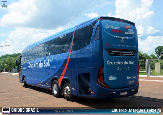 Cruzeiro do Sul Transportes 420524 na cidade de Ponta Porã, Mato Grosso do Sul, Brasil, por Eduardo  Marques Teixeira. Número da foto: #11328650.