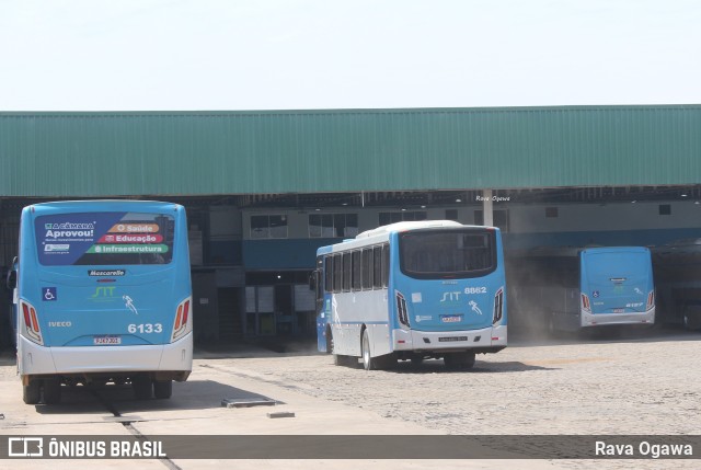 ATT - Atlântico Transportes e Turismo 6133 na cidade de Vitória da Conquista, Bahia, Brasil, por Rava Ogawa. Número da foto: #11405179.