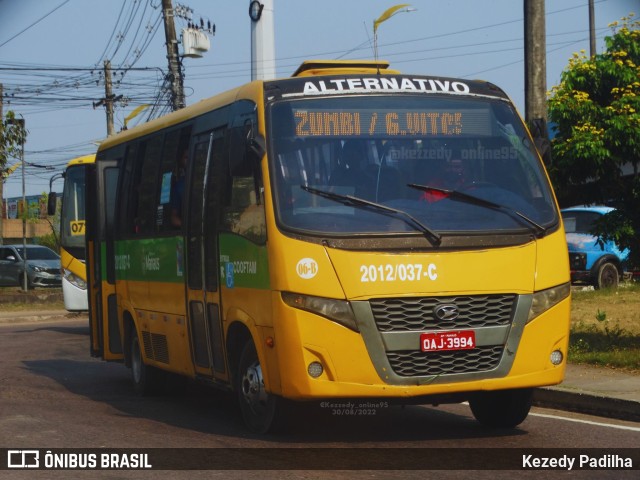 Cooperativa de Transportes Alternativos 2012/037-C na cidade de Manaus, Amazonas, Brasil, por Kezedy Padilha. ID da foto: 11405863.