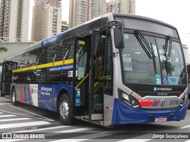 Viação Osasco 21.701 na cidade de Barueri, São Paulo, Brasil, por Jorge Gonçalves. Número da foto: #11407059.