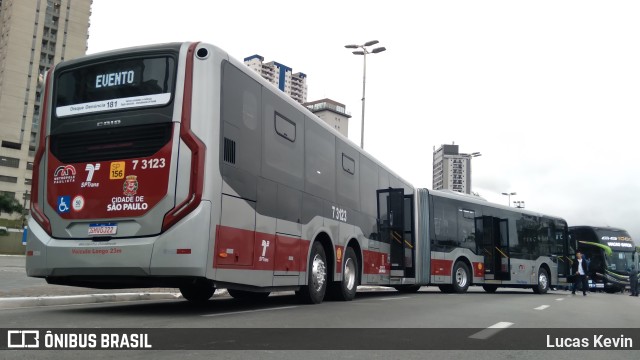 Viação Metrópole Paulista - Zona Sul 7 3123 na cidade de Barueri, São Paulo, Brasil, por Lucas Kevin. Número da foto: #11406376.