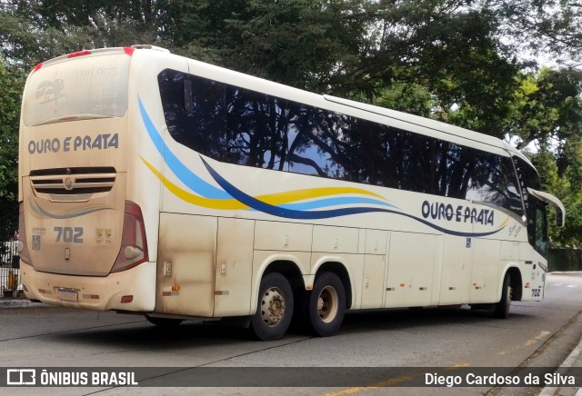 Viação Ouro e Prata 702 na cidade de São Paulo, São Paulo, Brasil, por Diego Cardoso da Silva. Número da foto: #11408739.