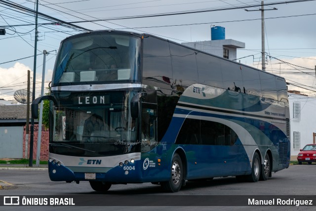 ETN - Enlaces Terrestres Nacionales 6004 na cidade de León, Guanajuato, México, por Manuel Rodriguez. Número da foto: #11408820.