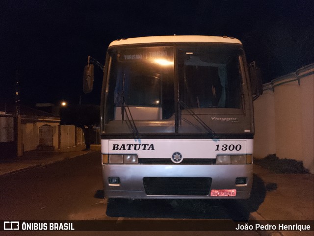 Ônibus Particulares 1300 na cidade de Jaú, São Paulo, Brasil, por João Pedro Henrique. ID da foto: 11408390.