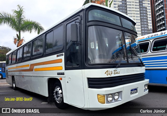 Vip Bus Comércio de Ônibus 1977 na cidade de Barueri, São Paulo, Brasil, por Carlos Júnior. ID da foto: 11408345.