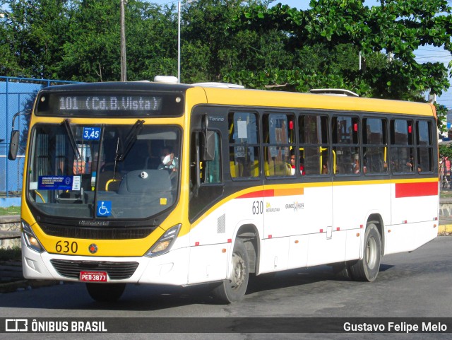 Empresa Metropolitana 630 na cidade de Recife, Pernambuco, Brasil, por Gustavo Felipe Melo. Número da foto: #11408121.