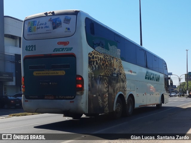 Eucatur - Empresa União Cascavel de Transportes e Turismo 4221 na cidade de Ji-Paraná, Rondônia, Brasil, por Gian Lucas  Santana Zardo. ID da foto: 11330557.