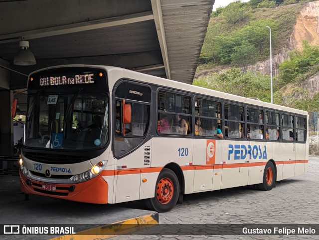 Empresa Pedrosa 120 na cidade de Recife, Pernambuco, Brasil, por Gustavo Felipe Melo. ID da foto: 11330246.