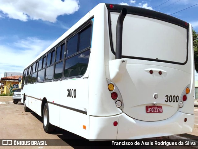 Ônibus Particulares EX RIACHO GRANDE na cidade de Águas Lindas de Goiás, Goiás, Brasil, por Francisco de Assis Rodrigues da Silva. Número da foto: #11330818.