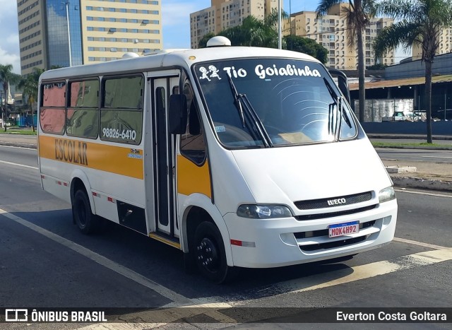 Escolares MQK4H92 na cidade de Cariacica, Espírito Santo, Brasil, por Everton Costa Goltara. Número da foto: #11333147.