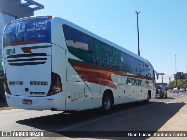 Eucatur - Empresa União Cascavel de Transportes e Turismo 4954 na cidade de Ji-Paraná, Rondônia, Brasil, por Gian Lucas  Santana Zardo. ID da foto: 11333429.