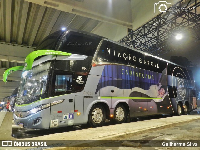 Viação Garcia 86065 na cidade de Santos, São Paulo, Brasil, por Guilherme Silva. Número da foto: #11334959.
