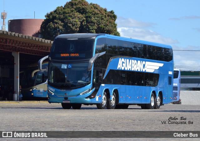 Viação Águia Branca 50860 na cidade de Vitória da Conquista, Bahia, Brasil, por Cleber Bus. ID da foto: 11333856.