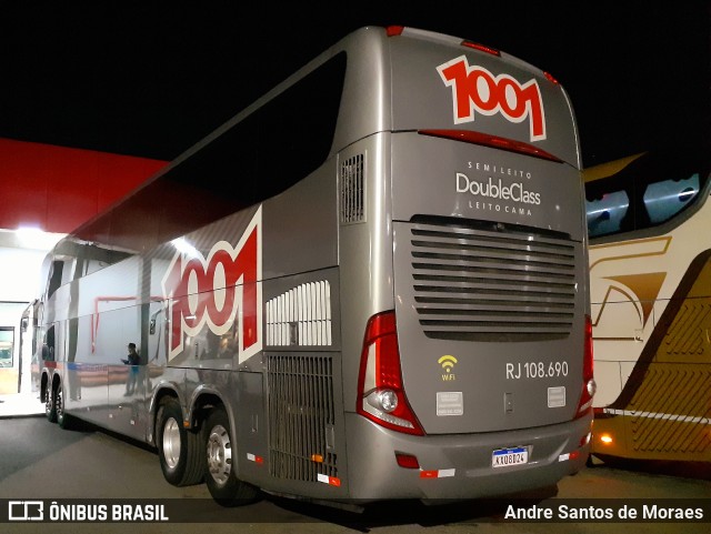 Auto Viação 1001 RJ 108.690 na cidade de Garuva, Santa Catarina, Brasil, por Andre Santos de Moraes. Número da foto: #11339195.