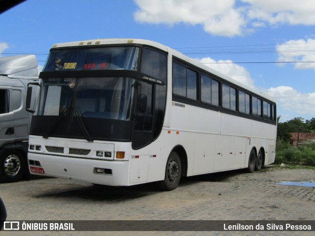 Ônibus Particulares 5112 na cidade de Caruaru, Pernambuco, Brasil, por Lenilson da Silva Pessoa. Número da foto: #11338073.